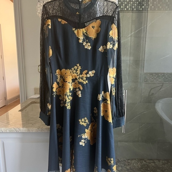 Sachin & Babi Velir Mock-Neck Floral-Print Georgette Dress w/ Lace - Picture 12 of 14